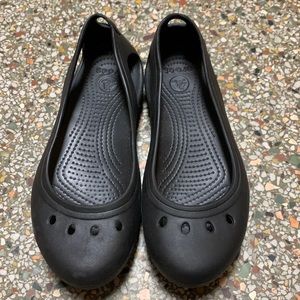 Croc flats great condition size 8w